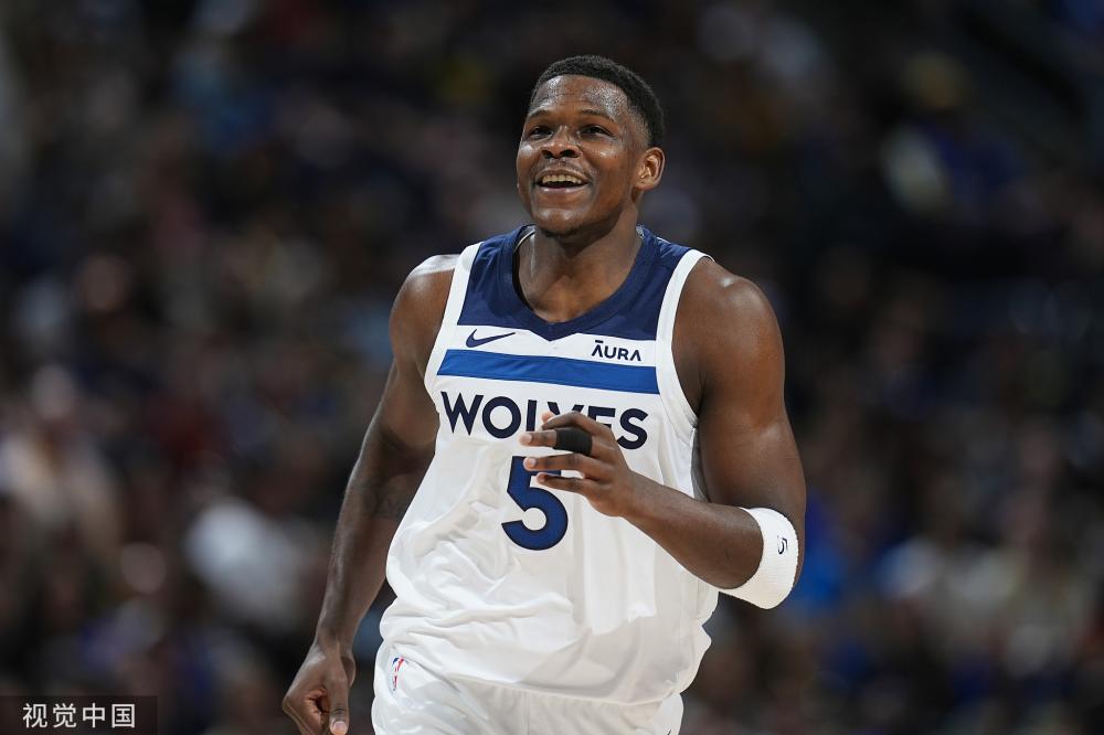 依然凭借顽 依然凭借顽