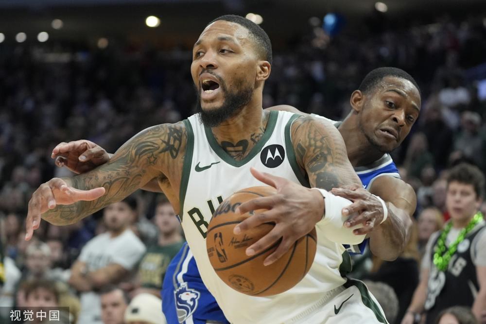 牌打下了坚 牌打下了坚